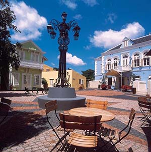 Kura Hulanda Village Square