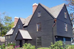 6 great American haunted places